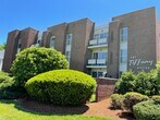 Primary Photo - 787 Farmington Ave