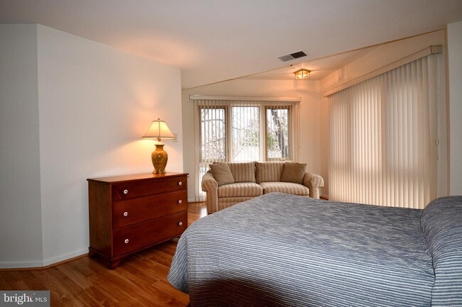 Building Photo - 5002 Dorsey Hall Dr