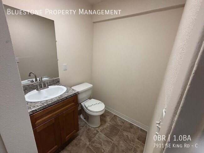 Foto del edificio - 7911 SE King Rd