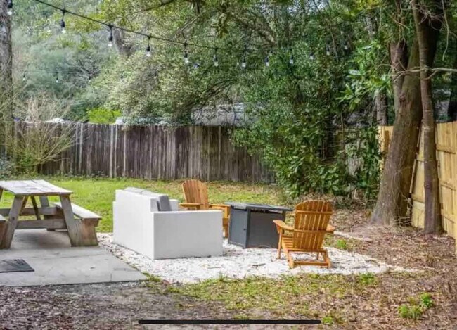 Foto del edificio - 2001 N 61st Ave