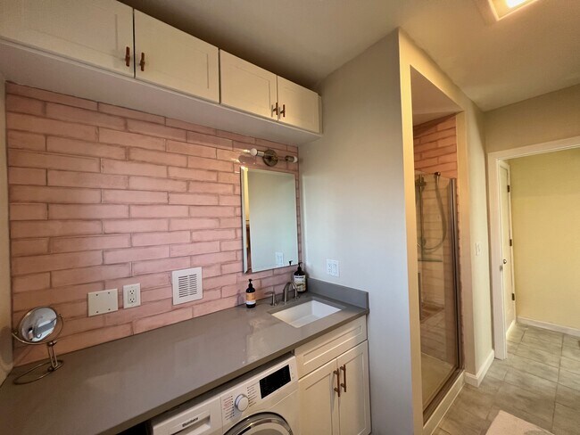 New Bathroom - 365 Main St