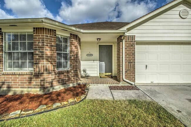 Building Photo - 16154 Little Cypress Ln