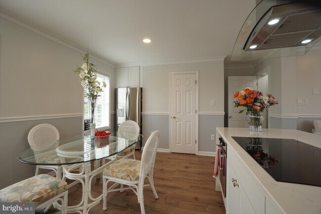 Foto del edificio - 6210 Butterfly Ln