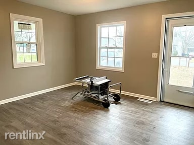 Building Photo - 2 br, 1 bath House - 517 S Wooldridge Rd