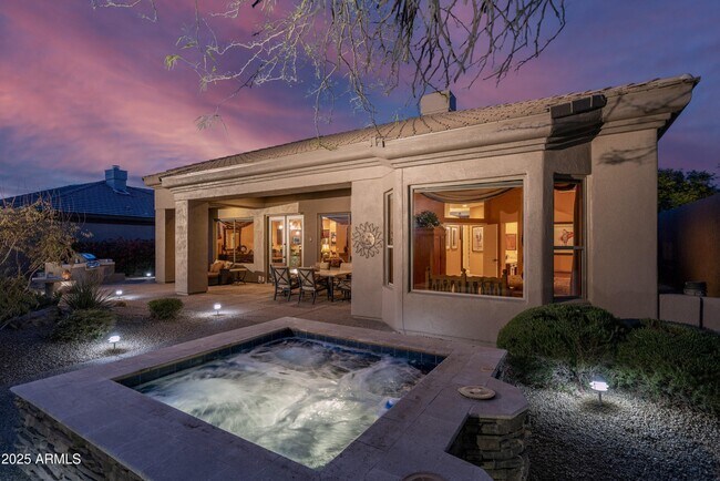 Foto del edificio - 6183 E Evening Glow Dr