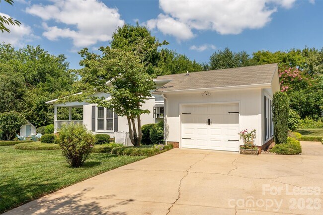 Foto del edificio - 108 Surfside Rd