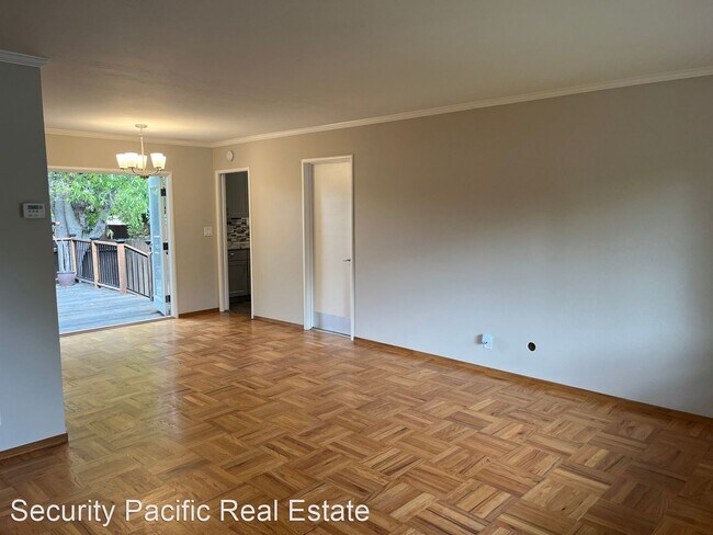 Building Photo - 2 br, 1 bath House - 1294 Monterey Ave.