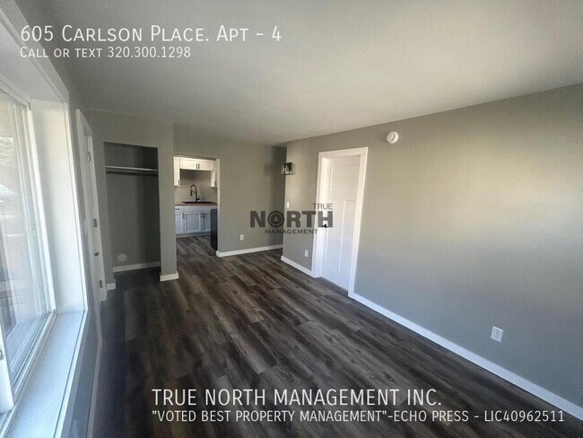 Foto del edificio - 605 Carlson Pl