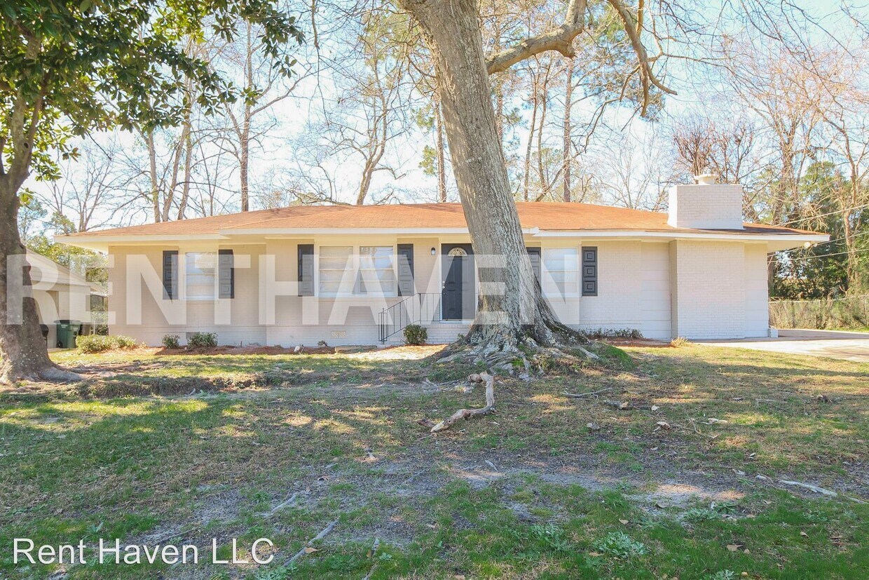 Primary Photo - 3 br, 2 bath House - 1117 West Lindsay Drive