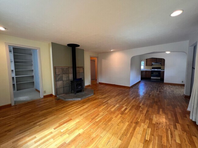 Foto del edificio - 509 Scenic Dr