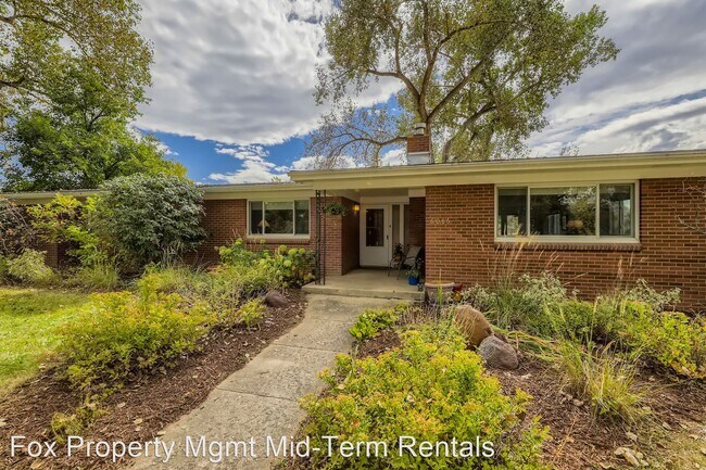 Building Photo - 3 br, 2 bath House - 6086 Simmons