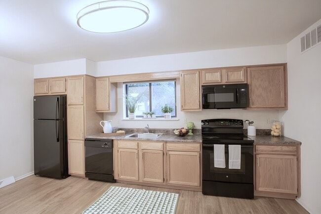 Building Photo - Park Ridge