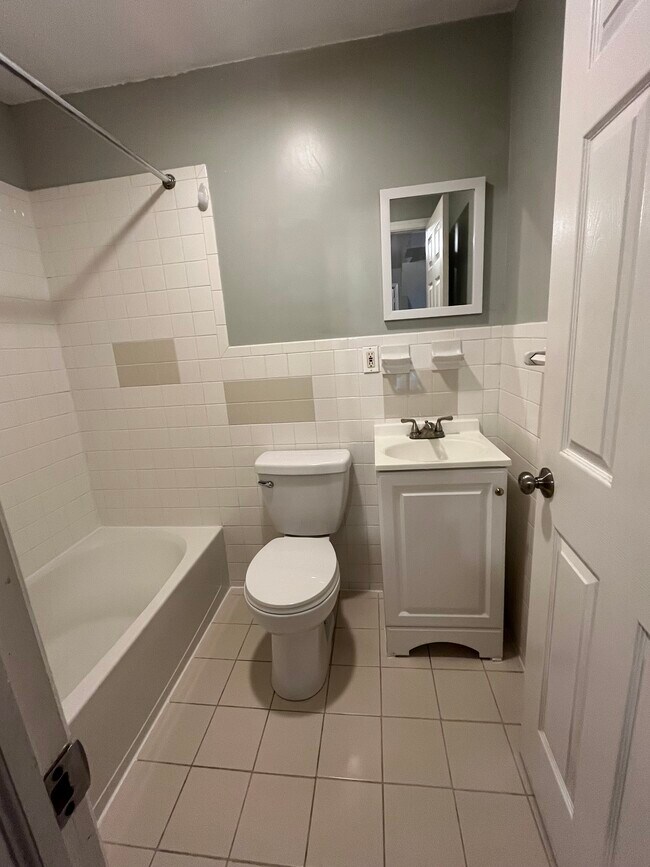 Foto del edificio - 4900 Walton Ave