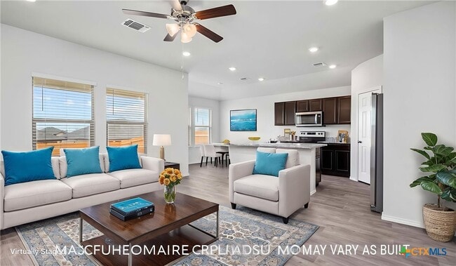 Foto del edificio - 2518 Clarkson Dr