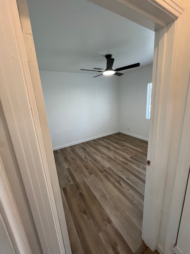 Foto del edificio - 480 E Monterey Ave