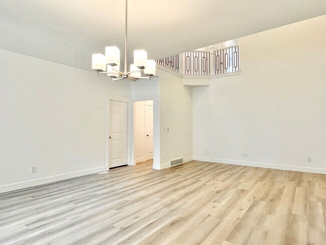 Foto del edificio - Beautiful Townhome at Mountain Ridge!