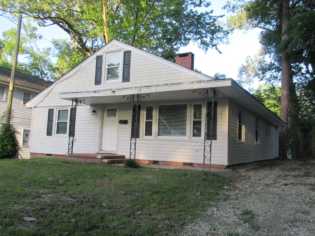 Photo - 115 S Rotary Ave House