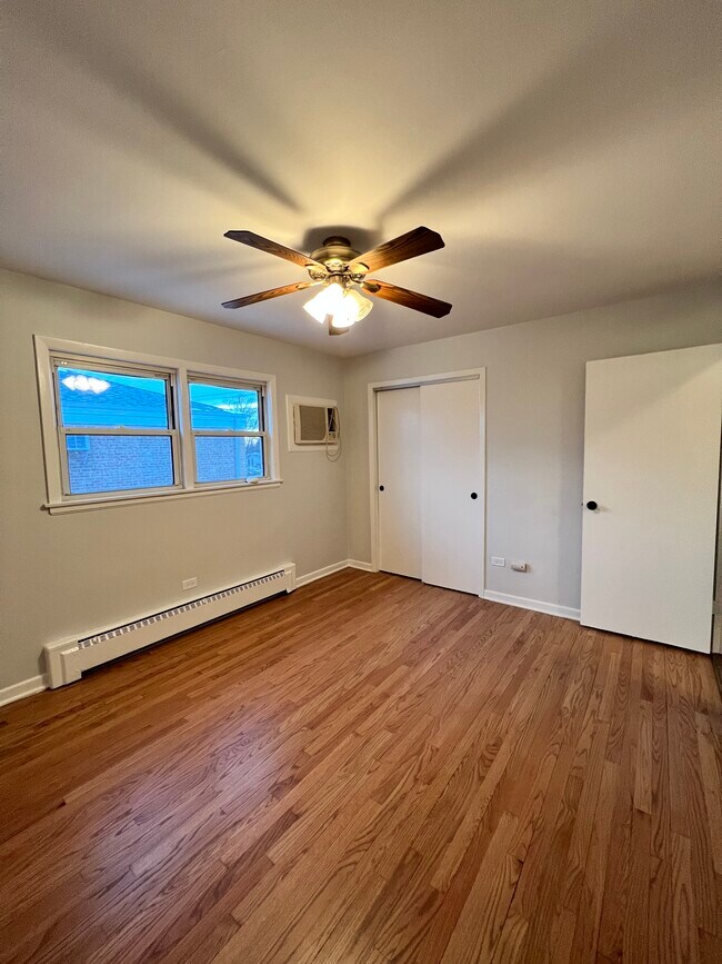 8241 W Lawrence Ave Unit Garden, Norridge, IL 60706 8241 W Lawrence