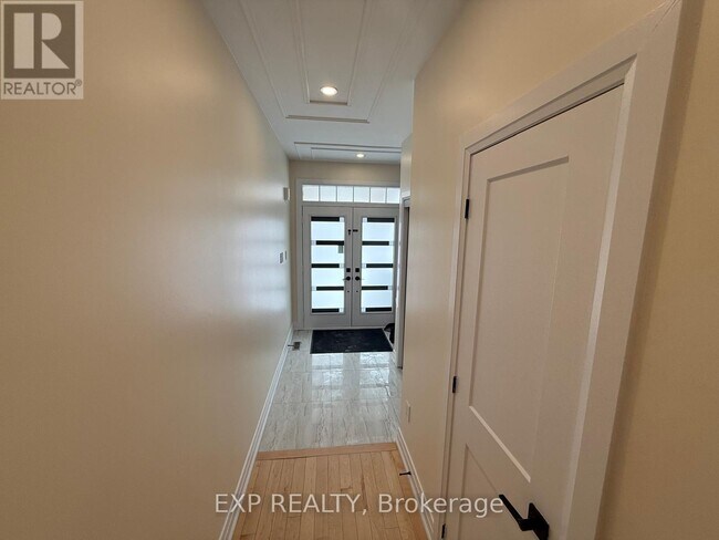 Building Photo - 14 Portrush Trail