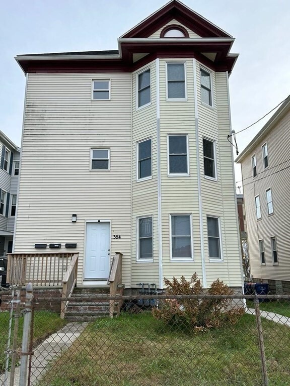 Building Photo - 354 Coffin Ave