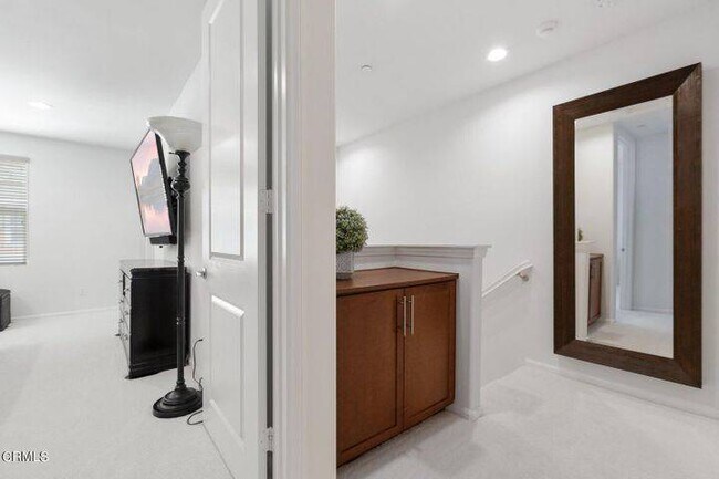 Building Photo - 3761 Islander Walk