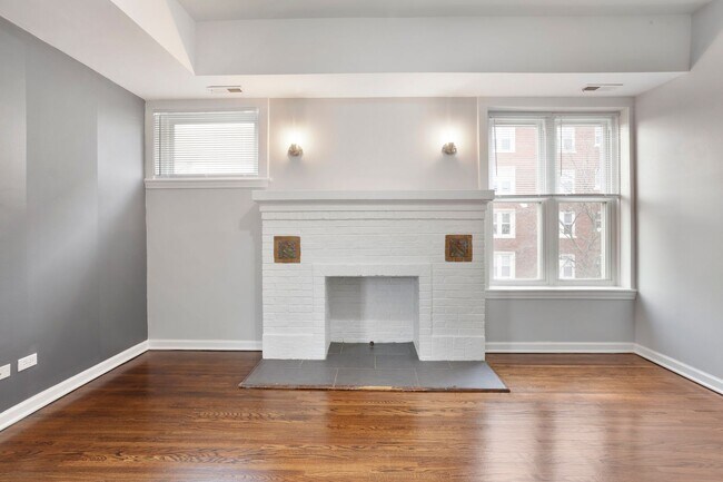 Foto del edificio - 1460 W Fargo Ave