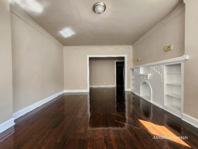 Building Photo - 6957 S Eggleston Ave