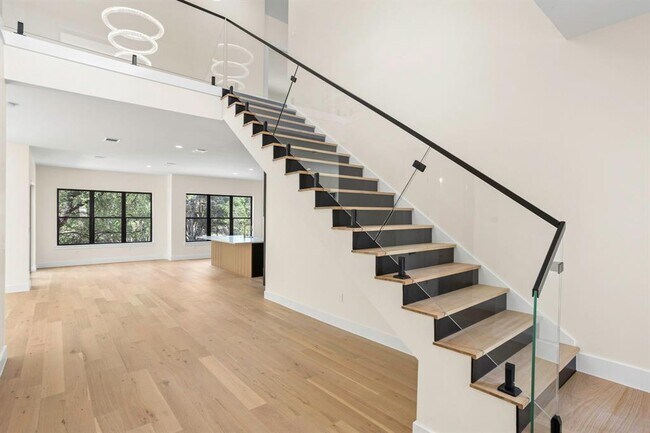 Foto del edificio - 17207 Oak Cliff Cir