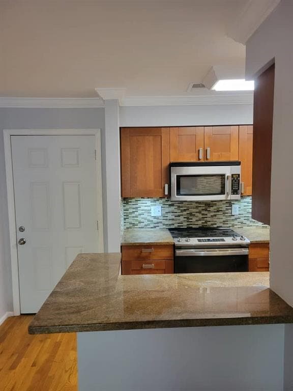Building Photo - 3116 Pine Heights Dr NE