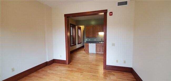 Foto del edificio - 750 South Ave
