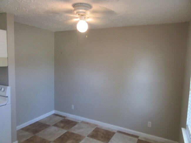 Foto del edificio - 1400 Gulf Ave. #6