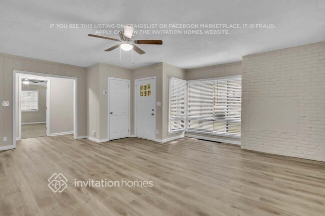 Building Photo - 2262 Dodson Dr