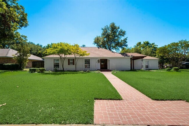 Building Photo - 7628 Rolling Acres Dr