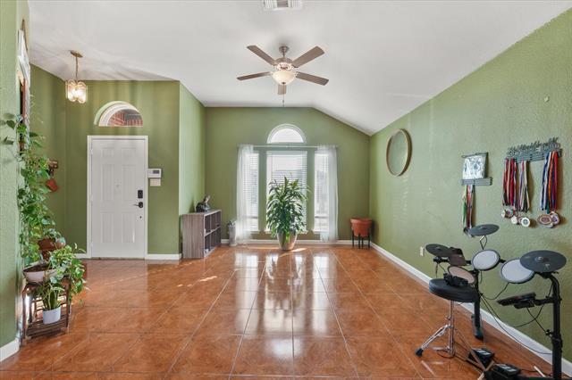 Foto del edificio - 836 W Colony Dr
