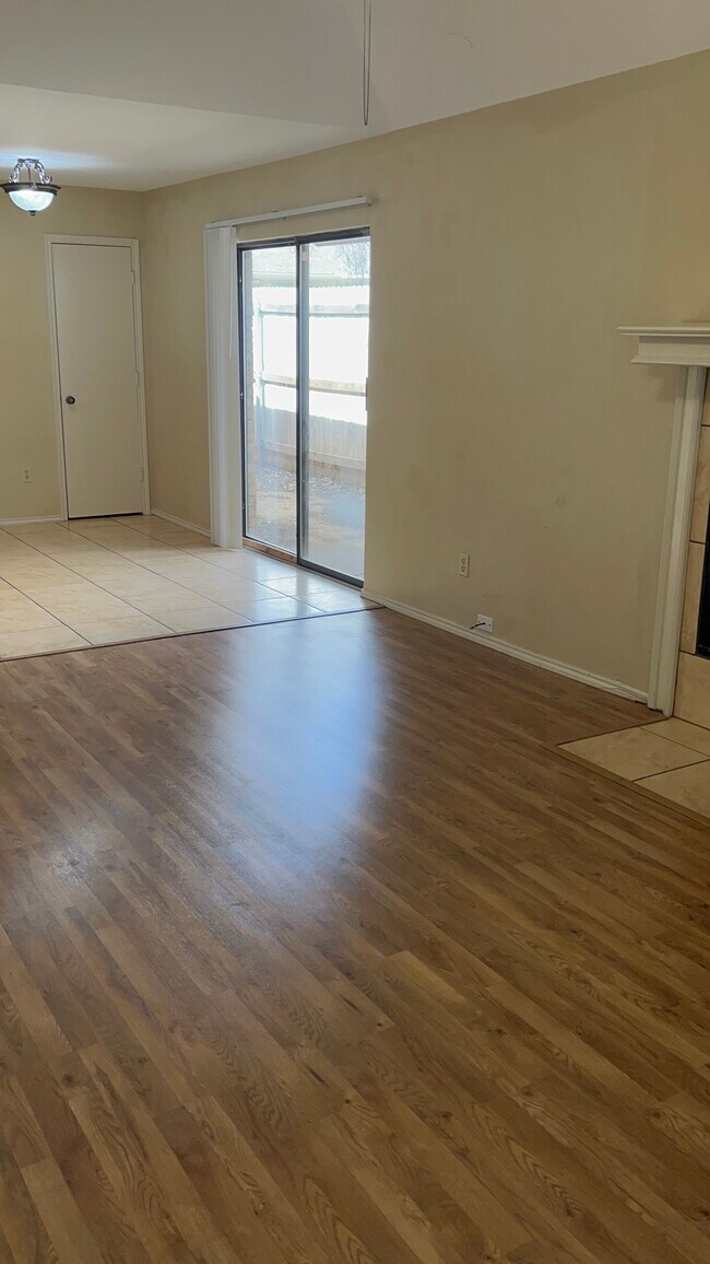 Living Room - 1012 Irene St