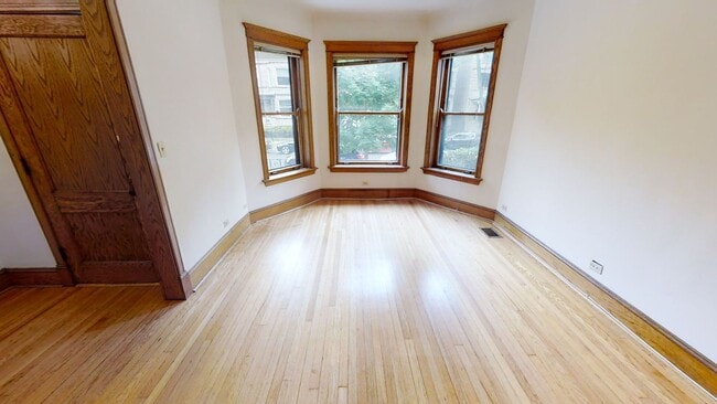 Photo - Magnolia Building Apartment