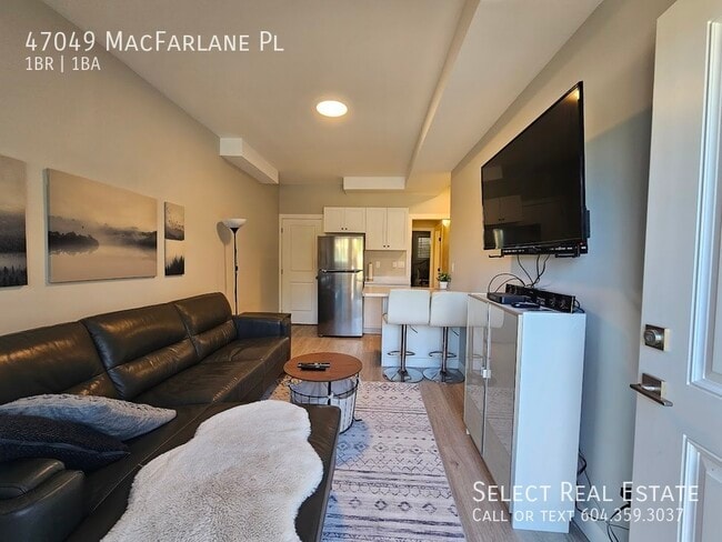 Photo du bâtiment - 47049 MacFarlane Pl