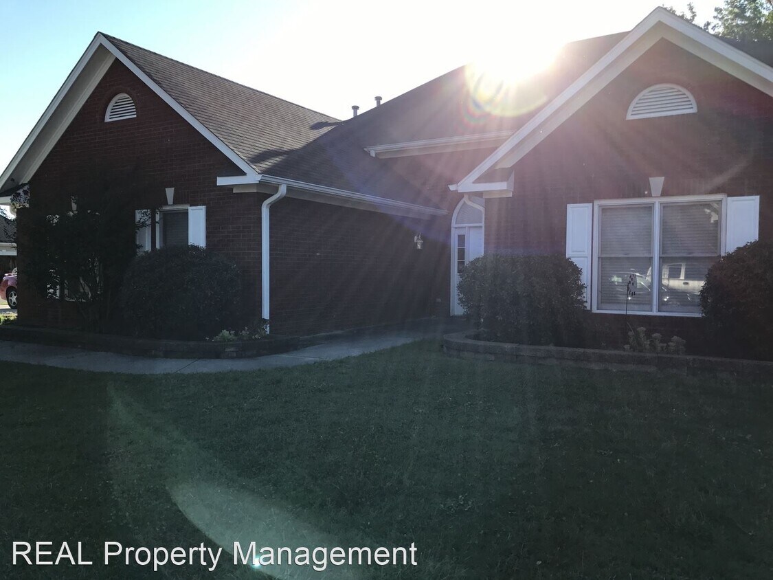 4 br, 2 bath House 113 Arabian House Rental in Madison, AL