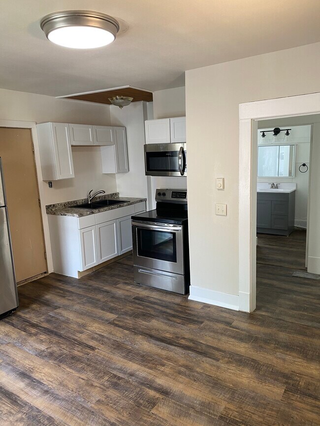 Foto del edificio - 629 N Barstow St