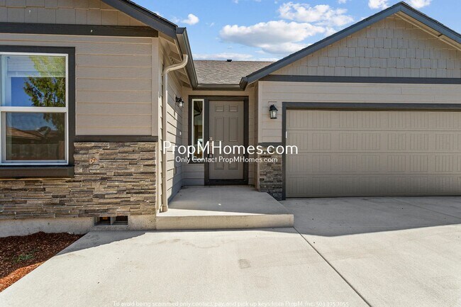 Foto del edificio - Brand New Home in Salem – 3BR with Central...