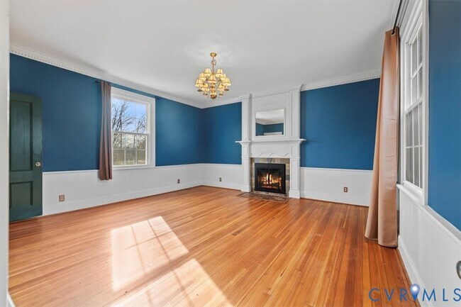 Foto del edificio - 2297 Indian Oak Rd