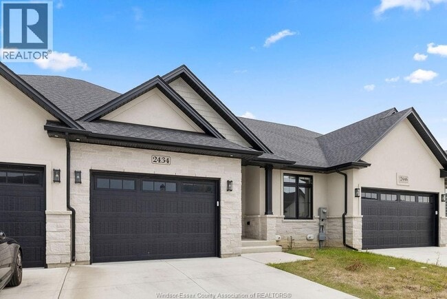 Building Photo - 2434 Barkley Ave