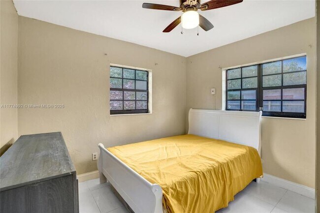 Foto del edificio - 4 bedroom in North miami FL 33162