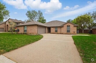 Building Photo - 607 Indian Creek Dr