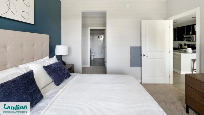 Building Photo - 115 Great Lawn Dr