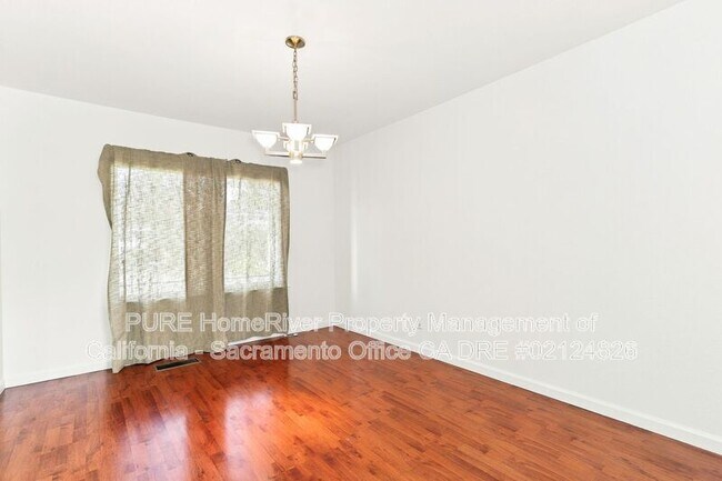 Foto del edificio - 4924 Olive Oak Way