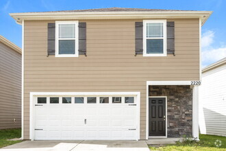 Building Photo - 2220 Lismore Dr