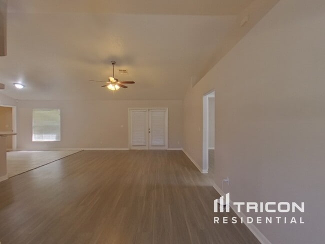 Foto del edificio - 613 Westview Dr