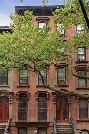 Foto del edificio - 8 S Portland Ave