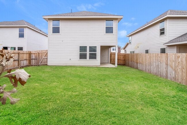 Building Photo - Somerset Trails - 9311 Green Flora Ct., Sa...